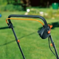 GARDENA EVC 1000 Verticuteermachine - Werkbreedte 30 Cm - Werkgebied 600m2 17 GARDENA EVC 1000 Verticuteermachine - Werkbreedte 30 Cm - Werkgebied 600m2 -Gardena Tuin Aanbiedingen Winkel 1200x1200 31