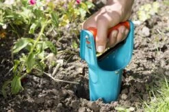 GARDENA Bollenplanter - Diepteaanduiding - Automatische Aardeloslating -Gardena Tuin Aanbiedingen Winkel 1200x799 15
