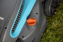 GARDENA - PowerMax™ 1200/32 0- Grasmaaier (gemotoriseerd) - Maaibreedte 32 Cm -Gardena Tuin Aanbiedingen Winkel 1200x799 45