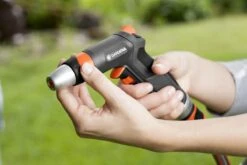 GARDENA - Premium Reinigingssproeier Spuitpistool - Metaal - Voor Reiniging En Bewatering 31 GARDENA - Premium Reinigingssproeier Spuitpistool - Metaal - Voor Reiniging En Bewatering -Gardena Tuin Aanbiedingen Winkel 1200x800 115