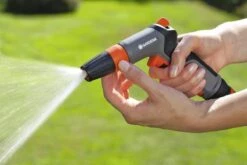 GARDENA - Classic Reinigingspistool - Spuitpistool - Traploos Instelbaar -Gardena Tuin Aanbiedingen Winkel 1200x800 130