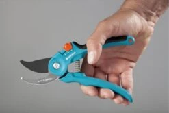 GARDENA - Classic B/S-M Bypass Snoeischaar - Ø 22mm - 25 Jaar Garantie 17 GARDENA - Classic B/S-M Bypass Snoeischaar - Ø 22mm - 25 Jaar Garantie -Gardena Tuin Aanbiedingen Winkel 1200x800 51