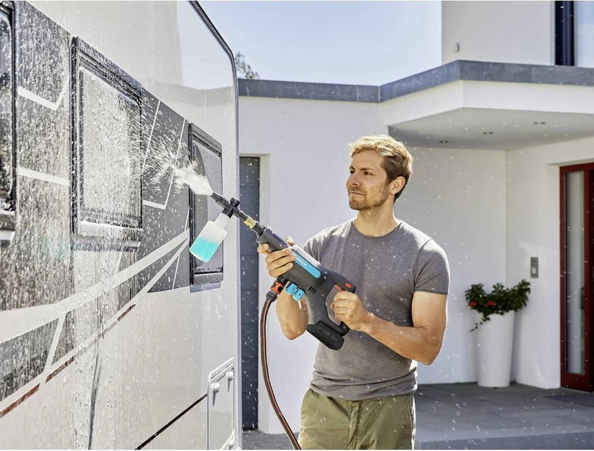 GARDENA - Accu Medium Drukreiniger - AquaClean - 24/18 V P4A - Kant-en-klare Set 7 GARDENA - Accu Medium Drukreiniger - AquaClean - 24/18 V P4A - Kant-en-klare Set - Afbeelding 7