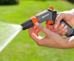 GARDENA - Classic Reinigingspistool - Spuitpistool - Traploos Instelbaar -Gardena Tuin Aanbiedingen Winkel 1200x991 3