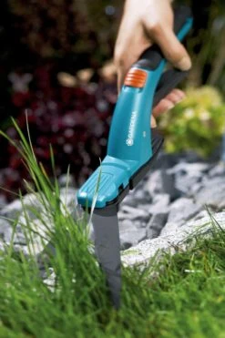 GARDENA Comfort - Grasschaar - 8 Cm Knipbreedte 9 GARDENA Comfort - Grasschaar - 8 Cm Knipbreedte -Gardena Tuin Aanbiedingen Winkel 799x1200 4