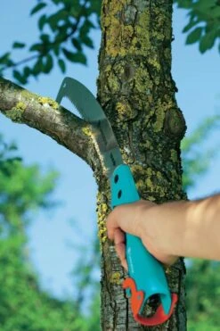 GARDENA Combisysteem Snoeizaag 300P Curved Takkenzaag - Meslengte 340 Mm - Exclusief Verlengstok -Gardena Tuin Aanbiedingen Winkel 800x1200 21