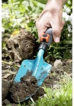 GARDENA Combisystem Bloemenschepje - Werkbreedte 7 Cm - 25 Jaar Garantie 27 GARDENA Combisystem Bloemenschepje - Werkbreedte 7 Cm - 25 Jaar Garantie -Gardena Tuin Aanbiedingen Winkel 840x1200 1