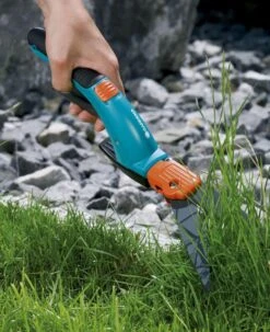 GARDENA Comfort Grasschaar - 360° Draaibaar - Antikleef Coating - Golfsnede -Gardena Tuin Aanbiedingen Winkel 978x1200